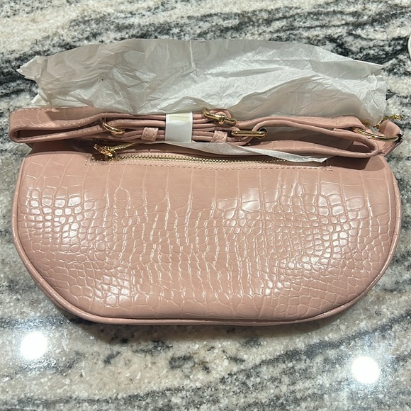 NWT Bebe Josephine croco convertible sling. Retail $89 - Picture 4 of 6